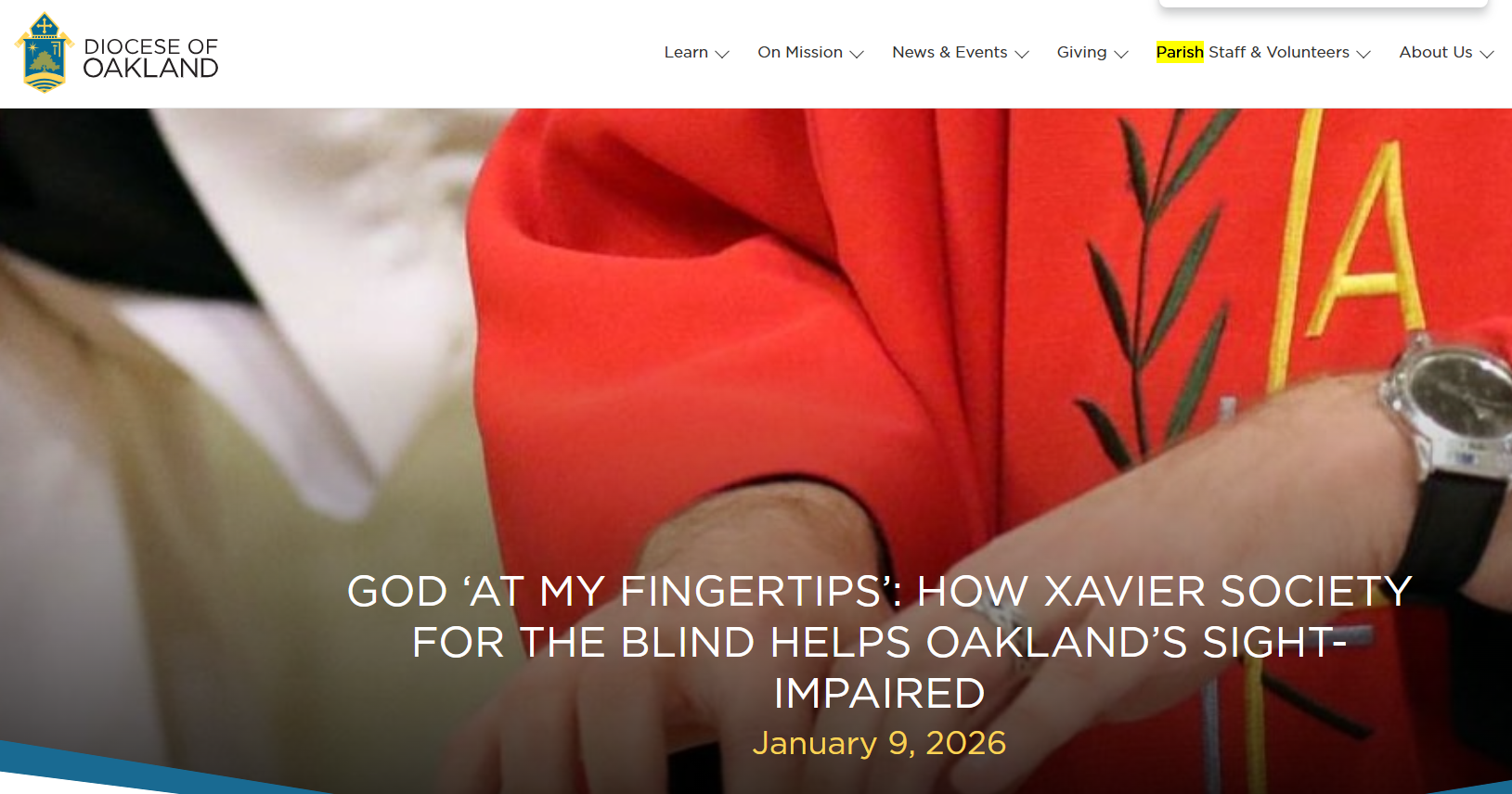 Screenshot of the article showing Father Jamie's hands reading braille at the altar 